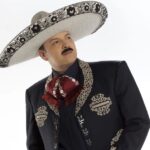 Pepe Aguilar Romances Seattle