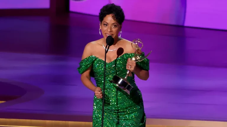 The Bear’s Liza Colón-Zayas Breaks Barrier As First Latina To Win In Emmys Category