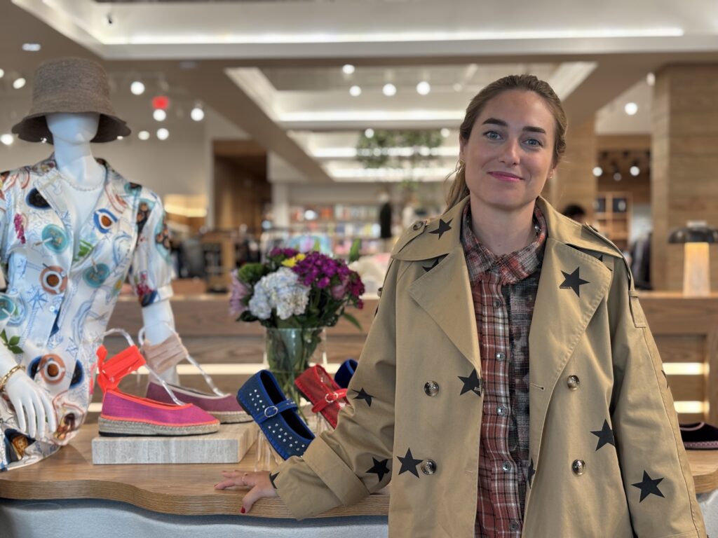 INTERVIEW: How Beatriz de los Mozos Made Comfort Stylish with Flabelus Shoes